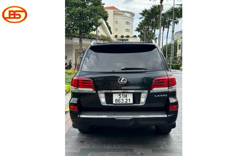 Lexus LX570 2013 siêu phẩm 72.000miles 
