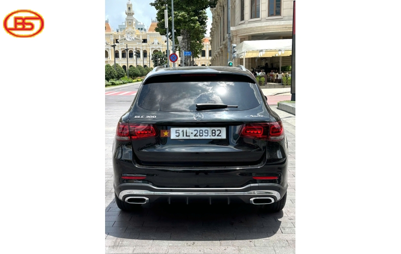 Siêu Phẩm MERCEDES-BEN GLC300 4MATIC 2021