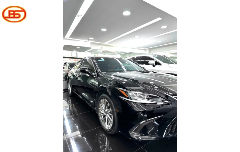 HÀNG HOT LEXUS ES250 2021 7000KM SIÊU LƯỚT