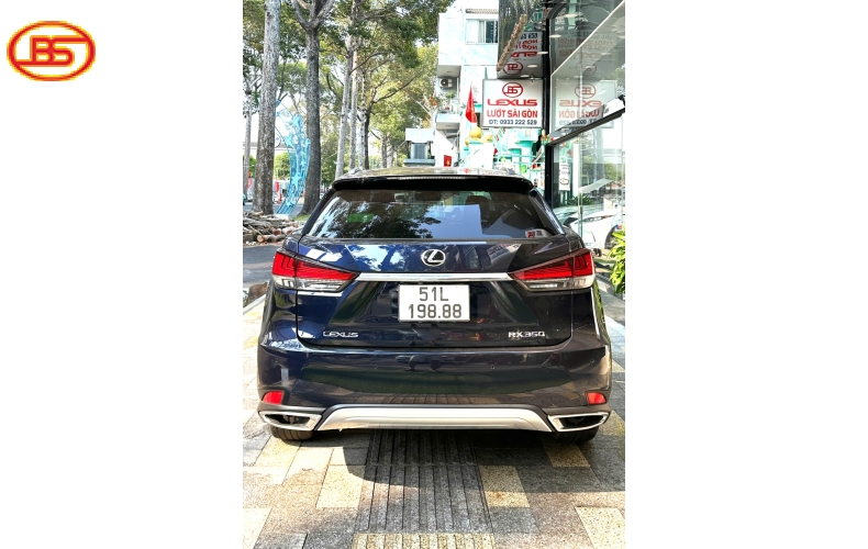 siêu phẩm RX350 xanh 2019 cập bến Lexus Lướt