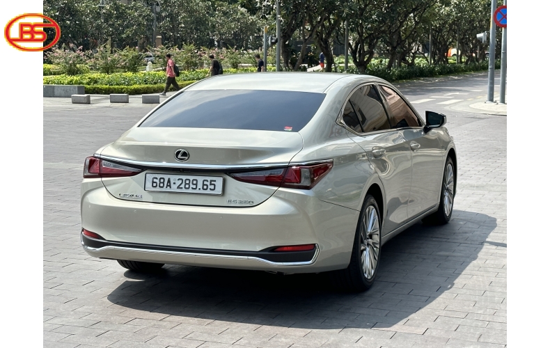 ES250 ( Sản xuất 2023) siêu lướt  1300km