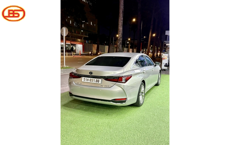 ES250 (sản xuất 2019) siêu lướt 
