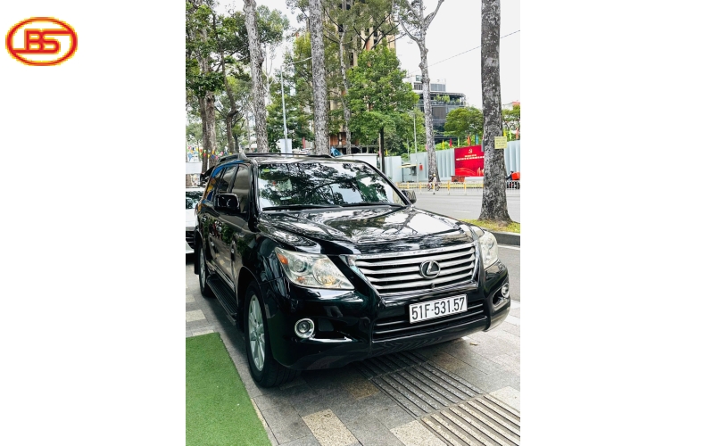 Lexus LX570 2010 odo 8 vạn miles nhập Mỹ