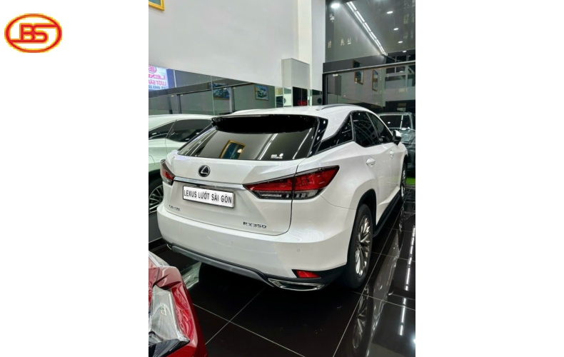 Lexus RX300 2021 trắng nội thất nâu
