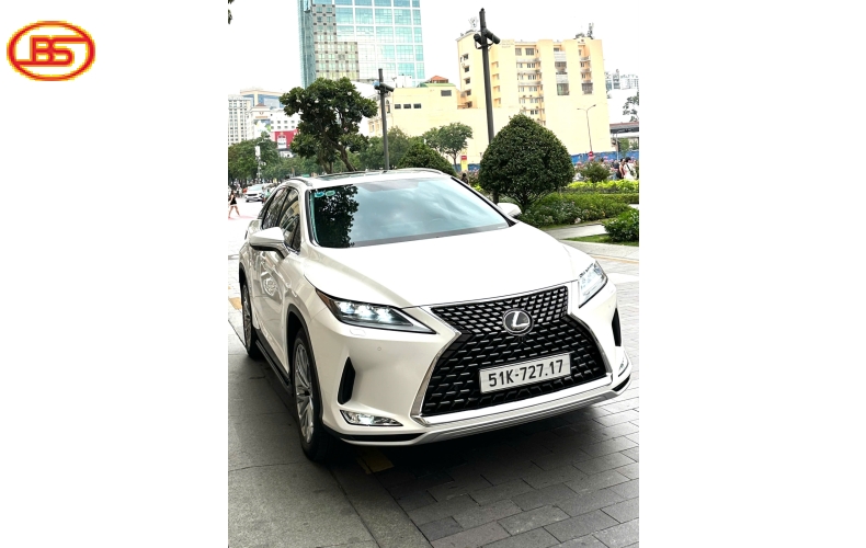 Siêu phẩm RX300 2021 lướt 42.000km