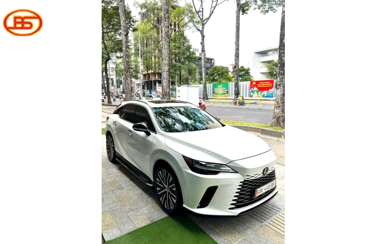 Siêu phẩm cập bến  RX350 premium 13.000km  xe đẹp như mới