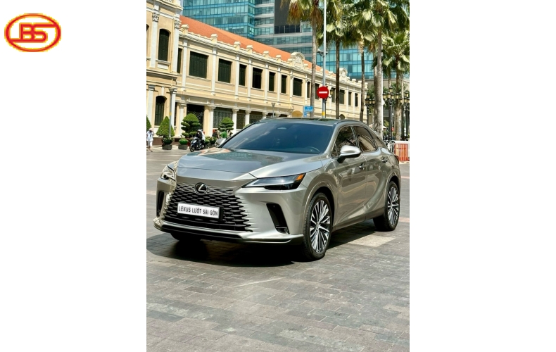 RX 350 Premium odo 23 ngàn km