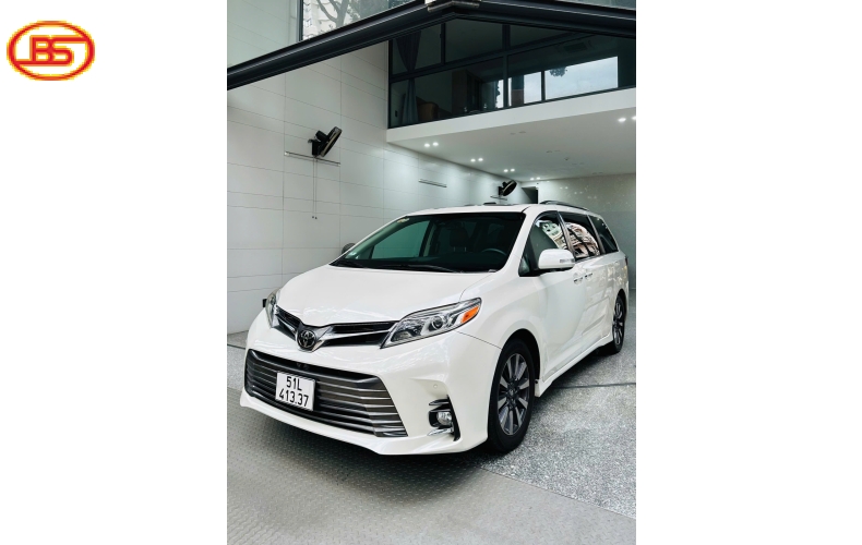 Toyota Sienna Limited 2018 đúng 61.000 km 