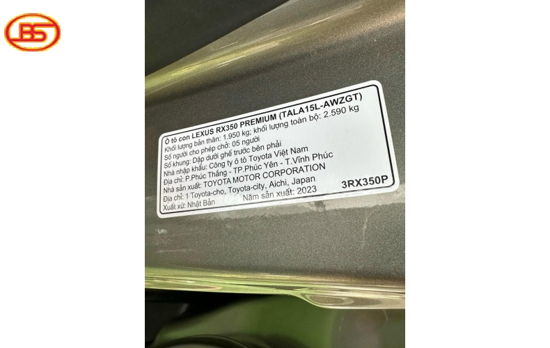RX 350 Premium ( sản xuất 2023 ) siêu lướt 9 ngàn km, mới 99%