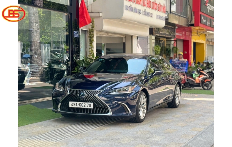 Siêu phẩm ES300h 2021 blue
