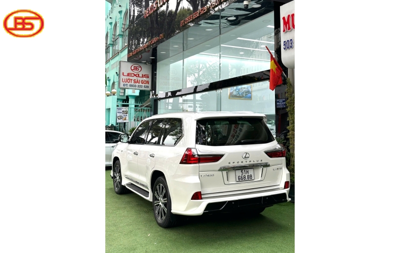 Siêu phẩm LX570 2016 ĐKLĐ 2018 bản Trung Đông