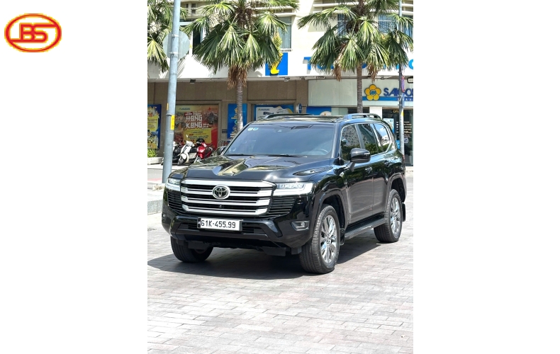 Siêu phẩm cập bến LC300 2024