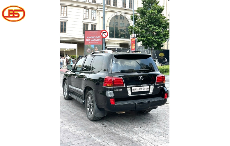 Lexus LX570 2010 odo 168.000miles nhập Mỹ