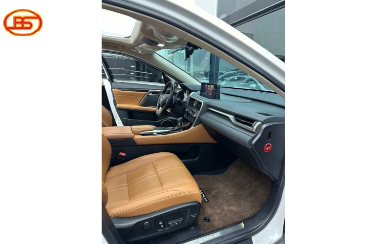 Lexus RX300 2020 Trắng lướt 28.000km