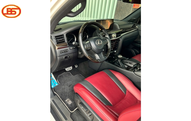 LX570 nhập Mỹ 2019 siêu lướt 36.000km