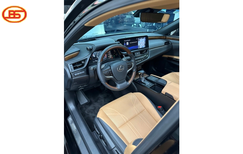 HÀNG HOT LEXUS ES250 2021 7000KM SIÊU LƯỚT