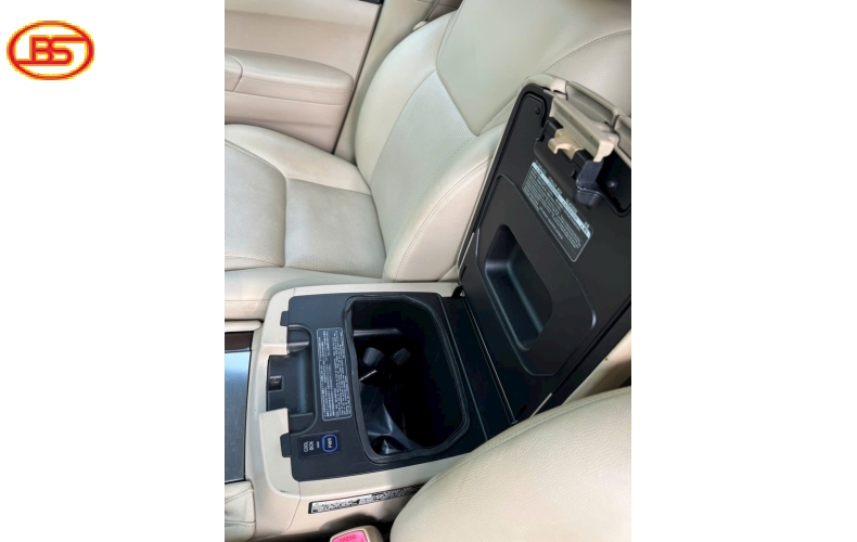 LEXUS LX570 2008 ĐKLĐ 2009 NHẬP MỸ