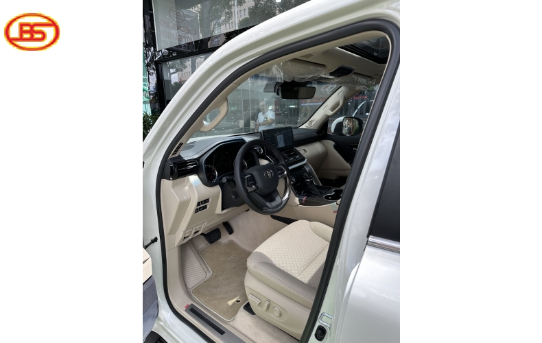 LANDCRUISER (LC 300) Xe đập thùng siêu chất