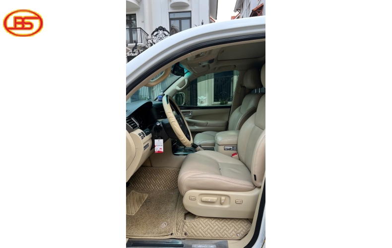 LX570 2010 xe còn nguyên bản quá đẹp