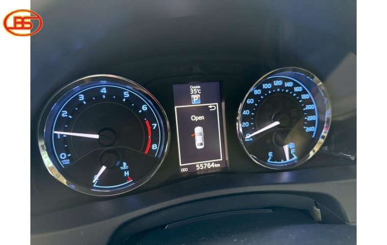 Toyota Altis 2018 1.8G lướt chỉ 5 vạn 6