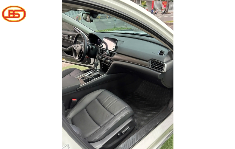 Honda accord 2022 vừa cập bến