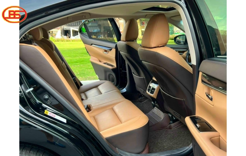 LEXUS ES250 2017 ĐEN NỘI THẤT NÂU