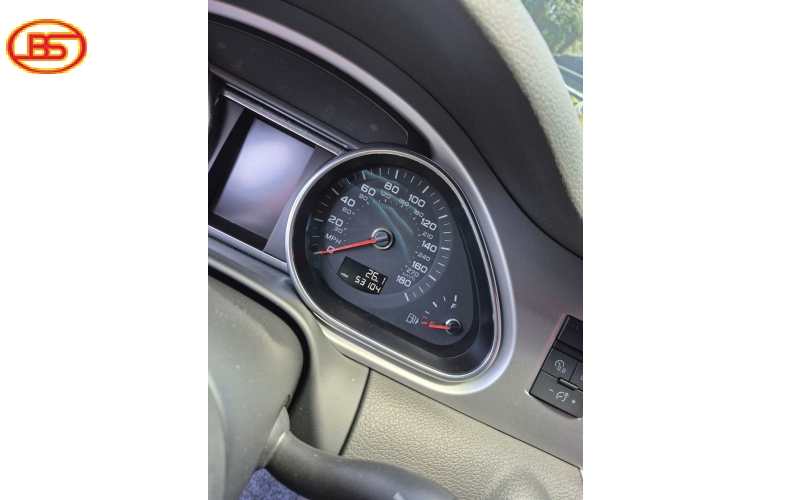 Audi Q7 2012 vừa cập bến