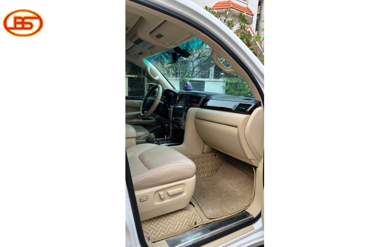 LX570 2010 xe còn nguyên bản quá đẹp