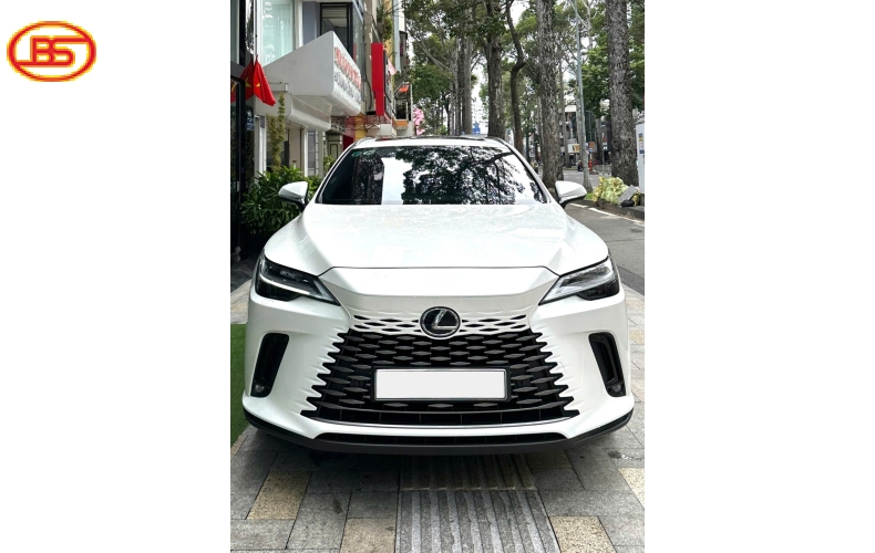 Lexus RX350 premium 2023 odo 44.000km