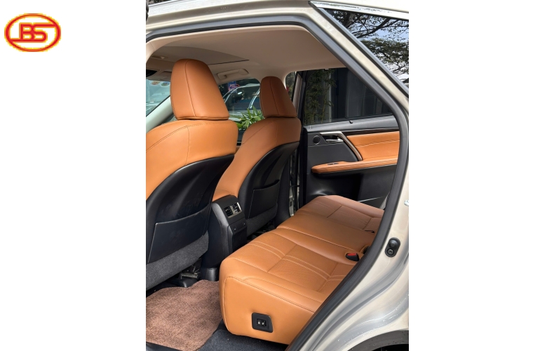 Siêu phẩm RX350 2021 siêu lướt 7000km