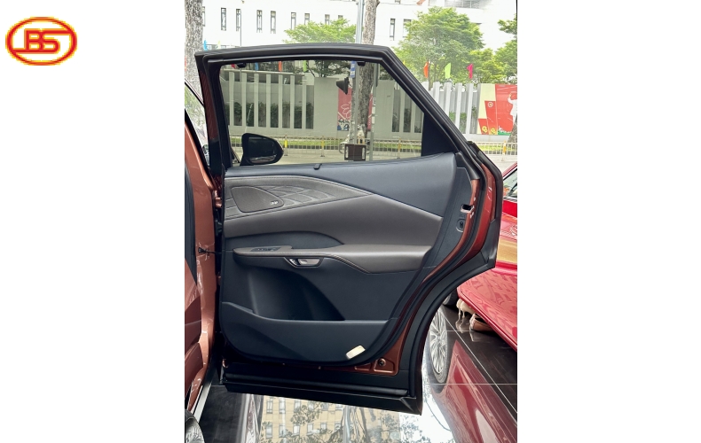 RX350(sản xuất 2023) bản Luxury siêu lướt 2700KM.