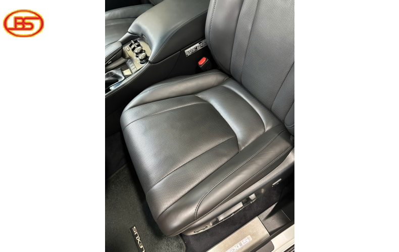 Siêu phẩm LX570 2015 lướt 57.000km
