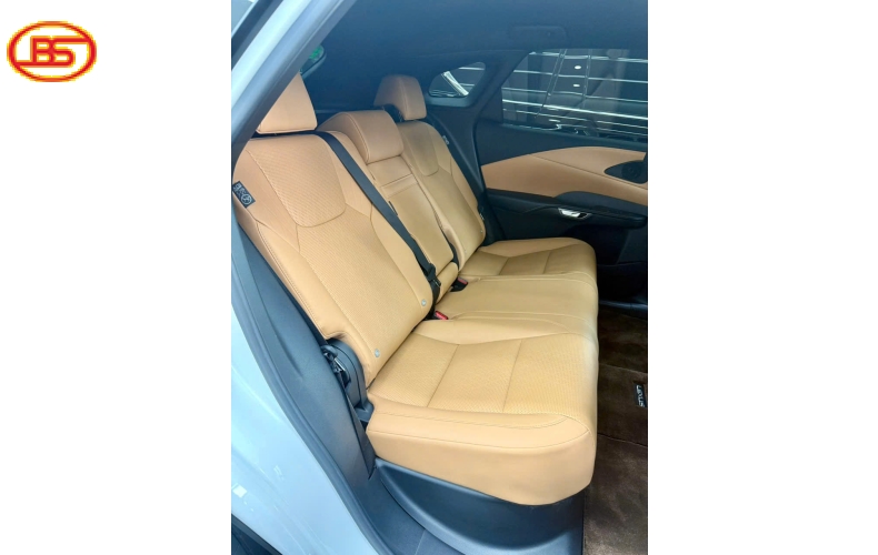 RX350 Trắng 2023 lướt 7.000km