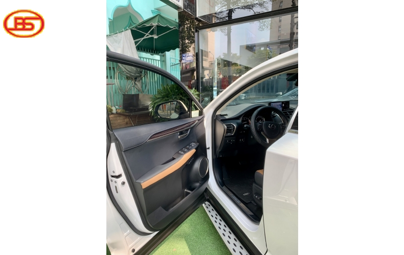 Lexus NX300 2021 siêu siêu lướt