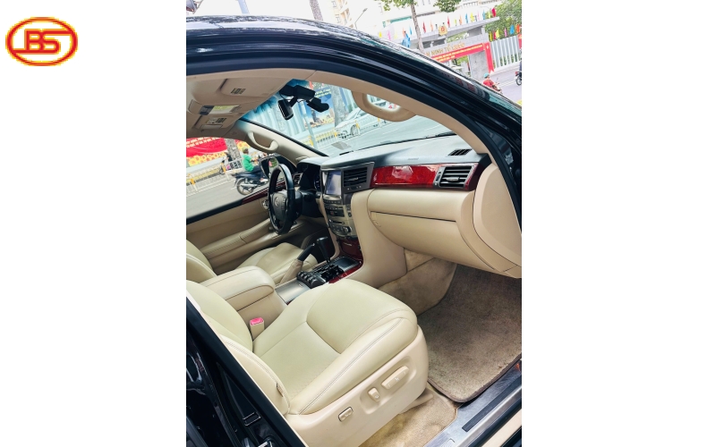 Lexus LX570 2010 odo 8 vạn miles nhập Mỹ