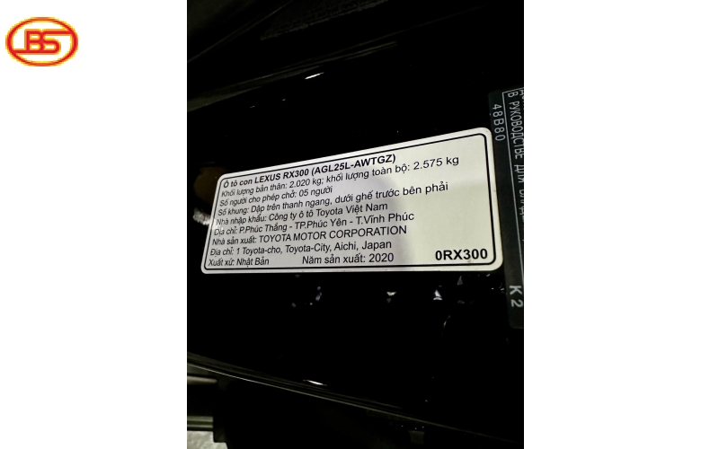 Lexus RX300 2020 đen nội thất nâu