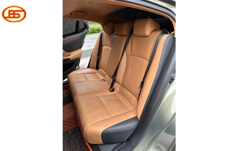 Lexus ES250 2023 siêu lướt 5.000km Xanh Sunlight Green