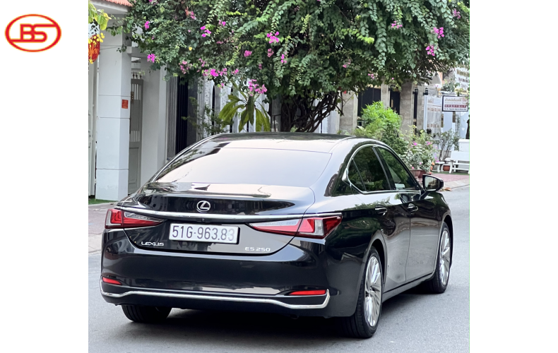 Lexus ES 250 sx 2019 ( 38 ngàn KM)