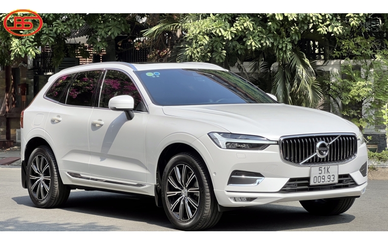 VOLVO XC60 T6 2021 