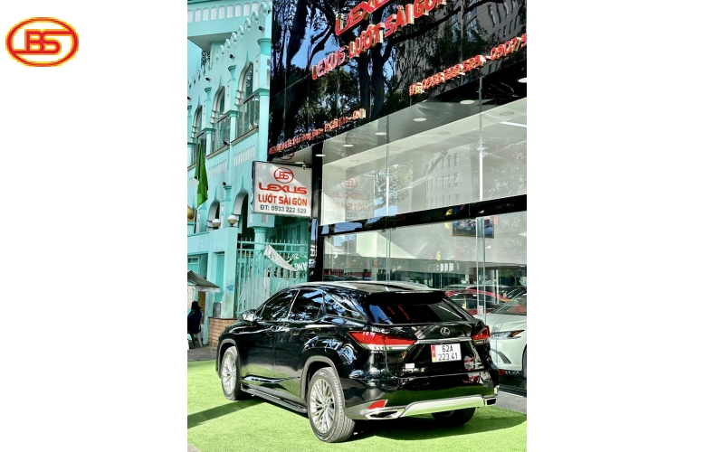 RX300(sản xuất 2020 ) siêu lướt 27 ngàn Km