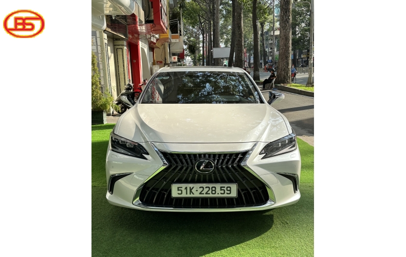 ES250(sản xuất 2022) siêu lướt 8 ngàn Km