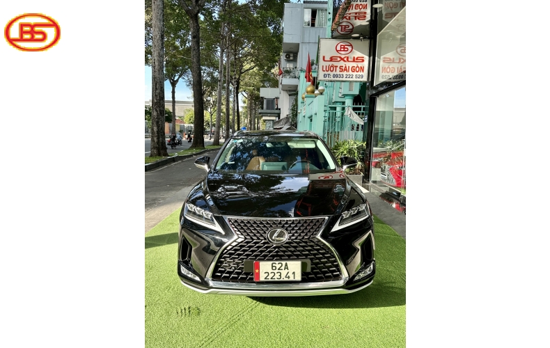 RX300(sản xuất 2020 ) siêu lướt 27 ngàn Km