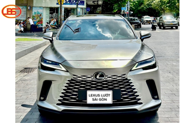 RX300 ( sản xuẩt 2023) Premium Siêu lướt