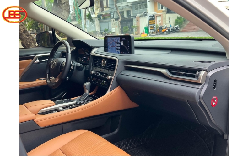 RX300 (sản xuất 2022) siêu lướt