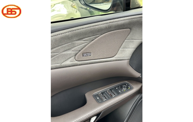 RX350(sản xuất 2023) bản Luxury siêu lướt 2700KM.