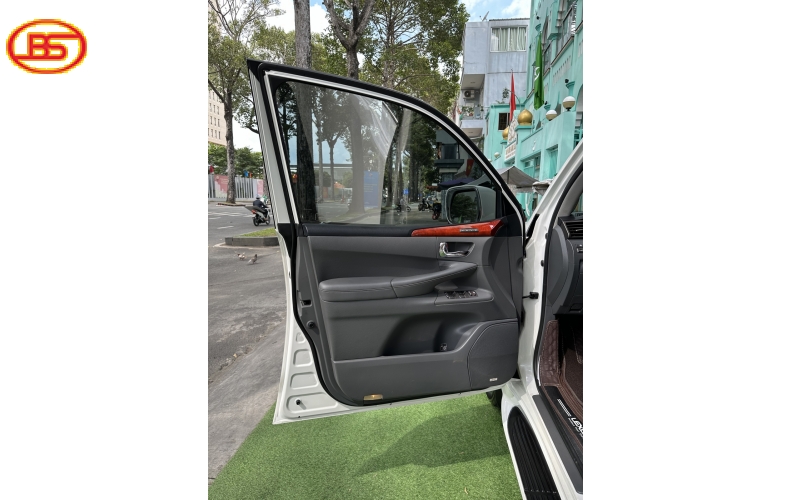 LX570 (Sản xuất 2009) siêu cọp