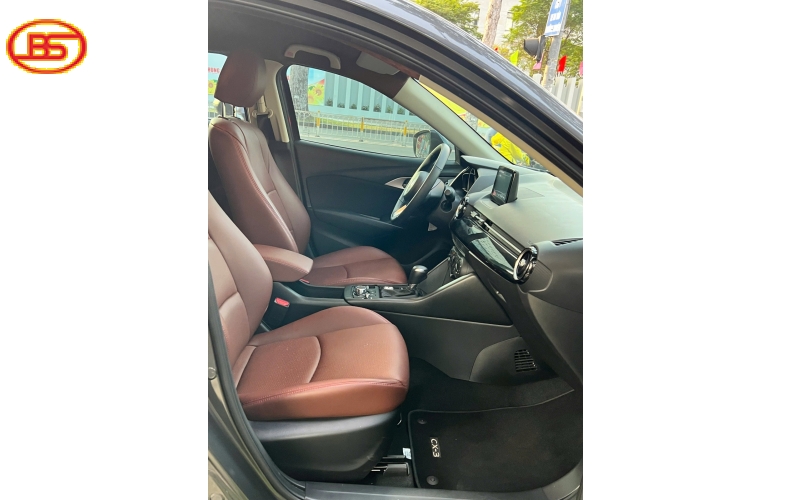 Mazda CX-3 2025 vừa cập bến như mới 6.000km