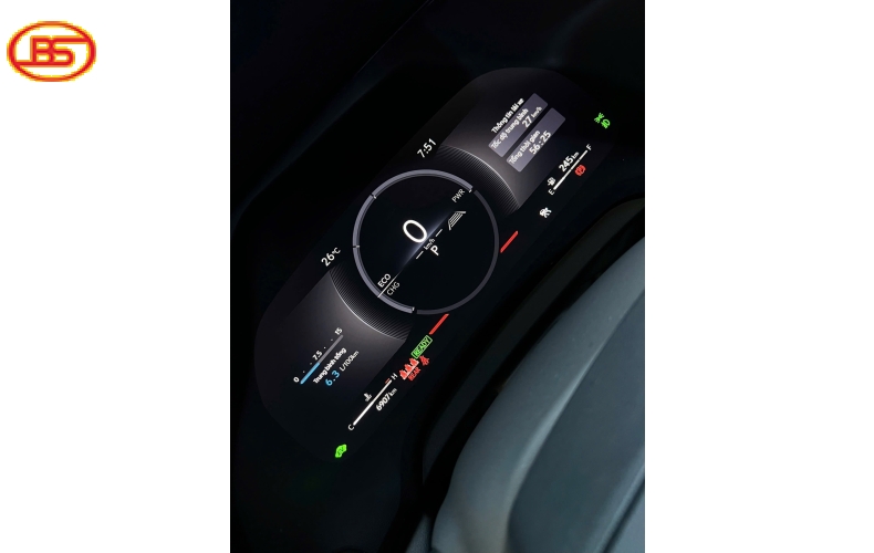 Lexus RX350H 2025 6.800km siêu lướt với màu trắng