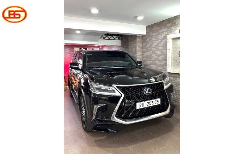 Siêu phẩm LX570 đen nhập mỹ 100.000miles