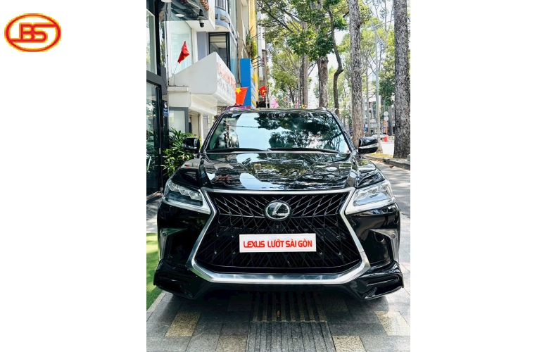 Siêu phẩm LX570 đen nhập mỹ 100.000miles